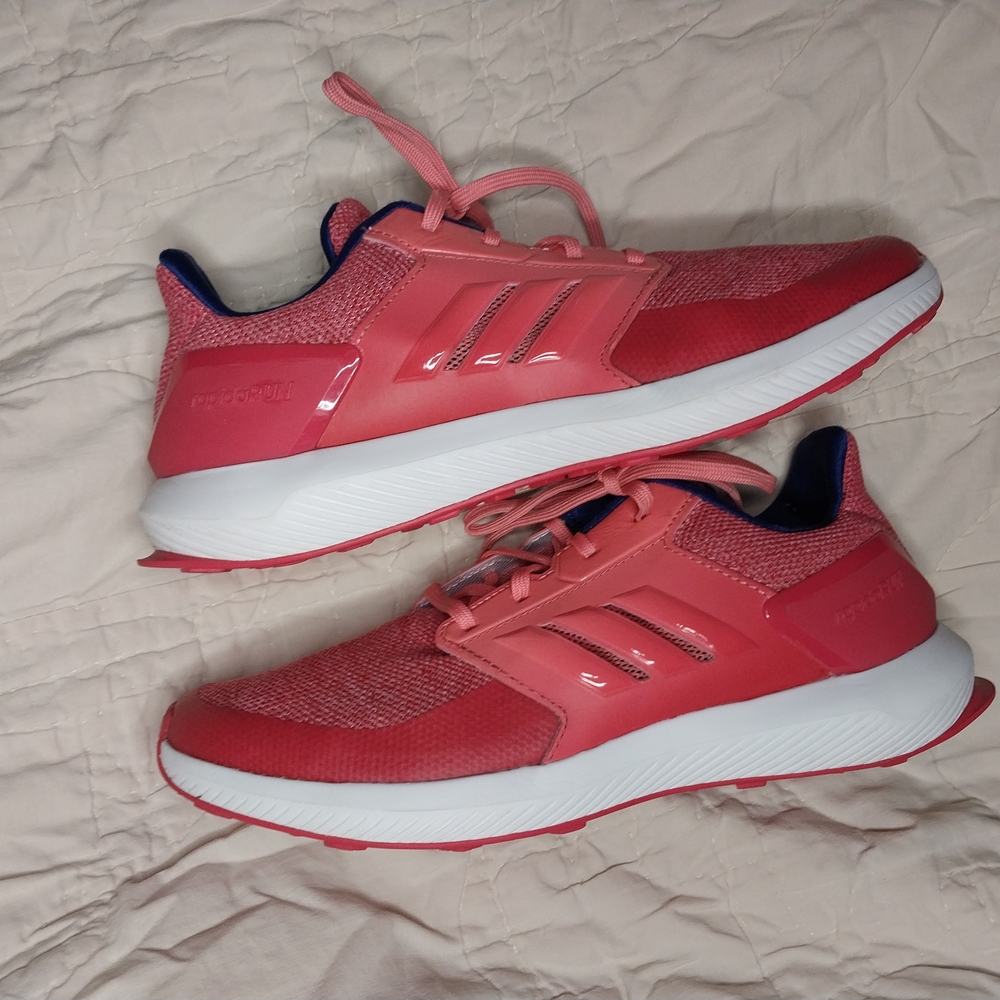 Adidas Pink Sneakers with Textured Fabric rapidRun cloud foam. Size 5 - Picture 2 of 11
